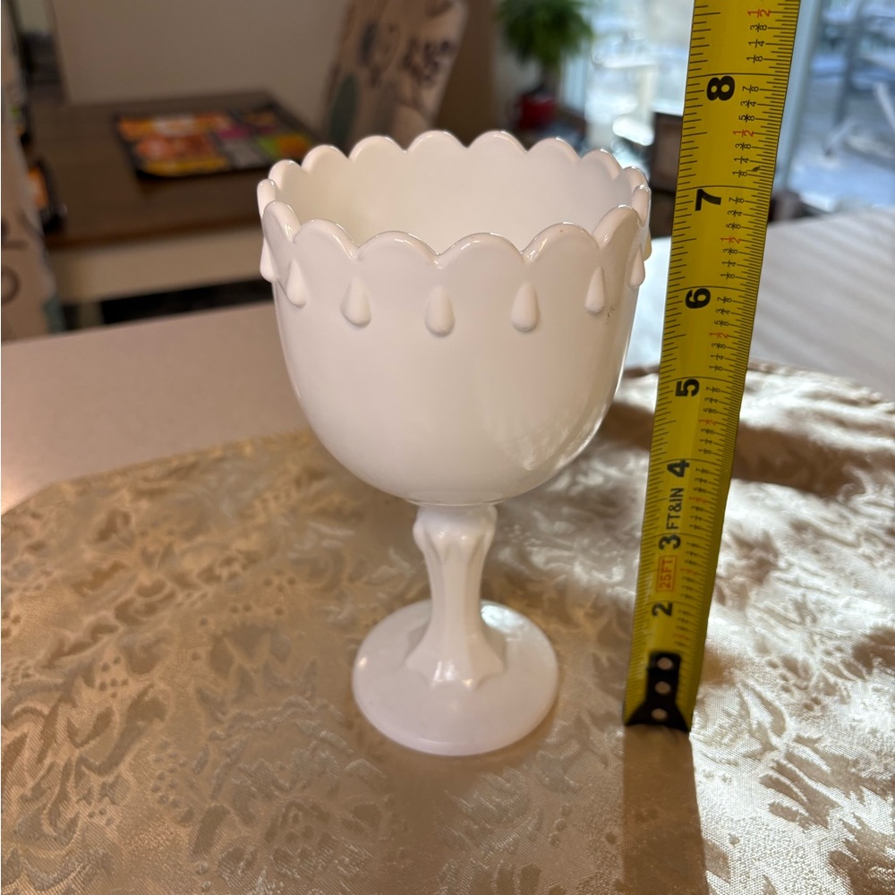 Vintage Indiana Glass Co White Milk Glass - Picture 4 of 7